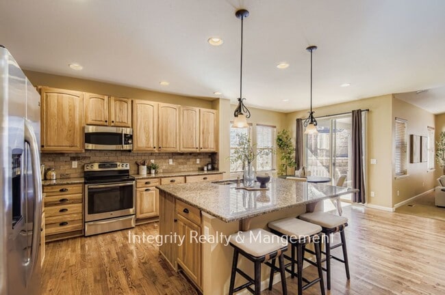 Building Photo - 3839 Donnington Cir
