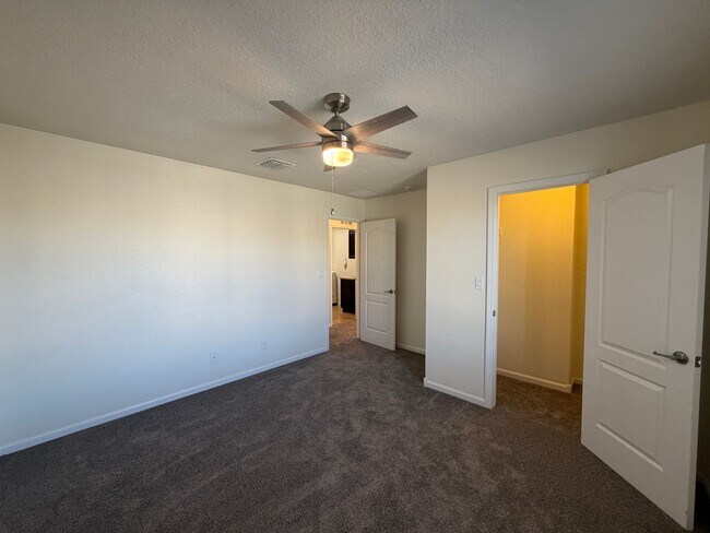 Building Photo - 4 Bedroom + Office Home Available Near Loma Colorado Blvd NE & Broadmoor Blvd NE in Rio Rancho!
