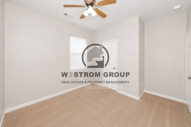 Building Photo - 12645 Forest Lawn Rd