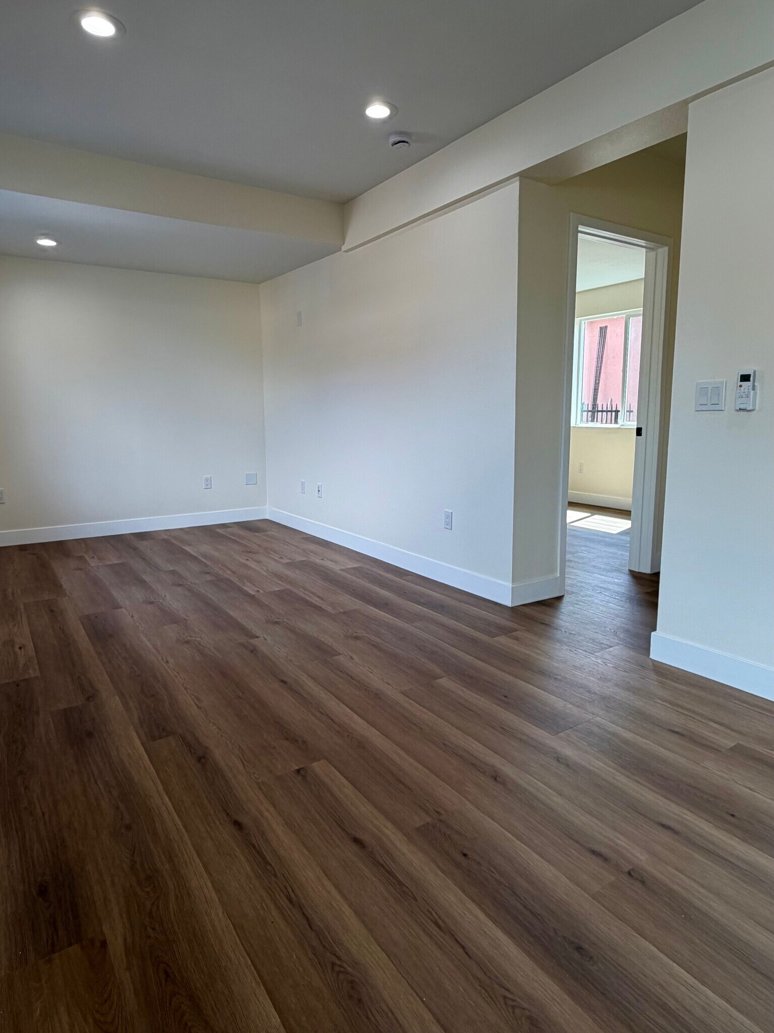 Building Photo - 8965 San Juan Ave