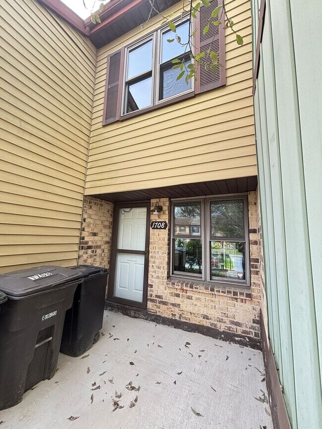 Building Photo - 3 bedroom Home for rent - Allentown