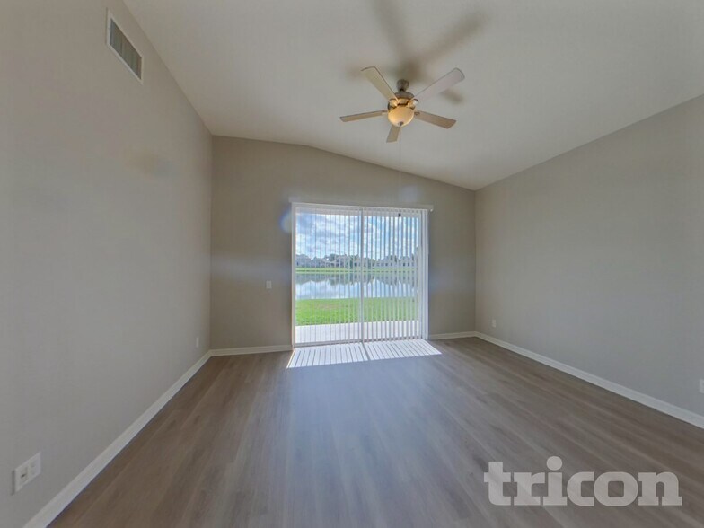 Building Photo - 5112 Clover Mist Dr