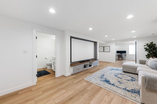 Building Photo - 2524 Balsam Cove Rd