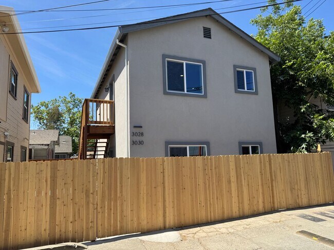 Primary Photo - New Downtown Construction 650 Sqft. 1 Bedr...