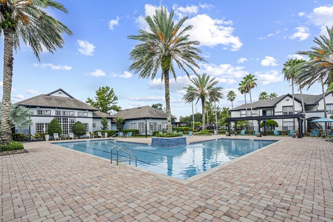 Building Photo - THE CLUB AT MILLENIA