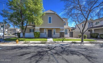 Building Photo - 12031 W Belmont Dr