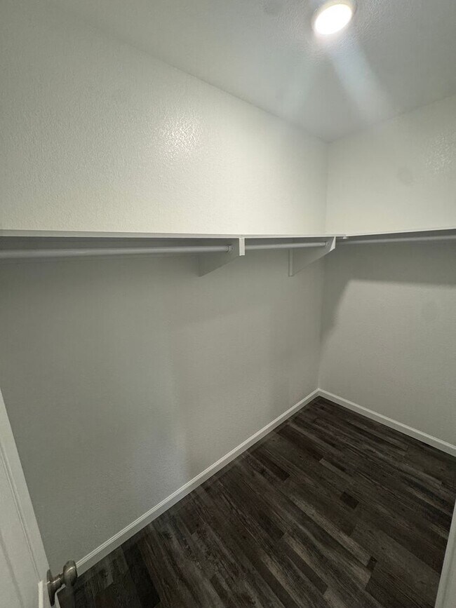 Building Photo - 3/2/2 NEW CONSTRUCTION Spacious YARD WITH ...