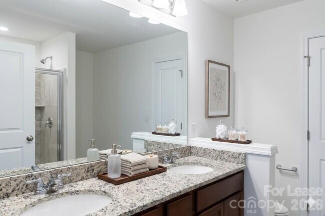 Building Photo - 1215 Nesters Store Pl SW