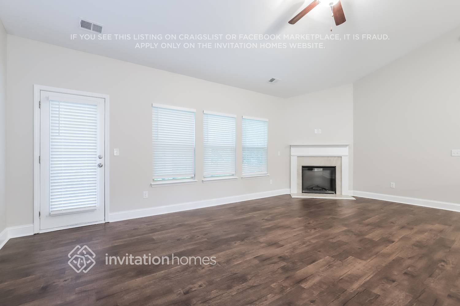 Building Photo - 245 Angela Ln