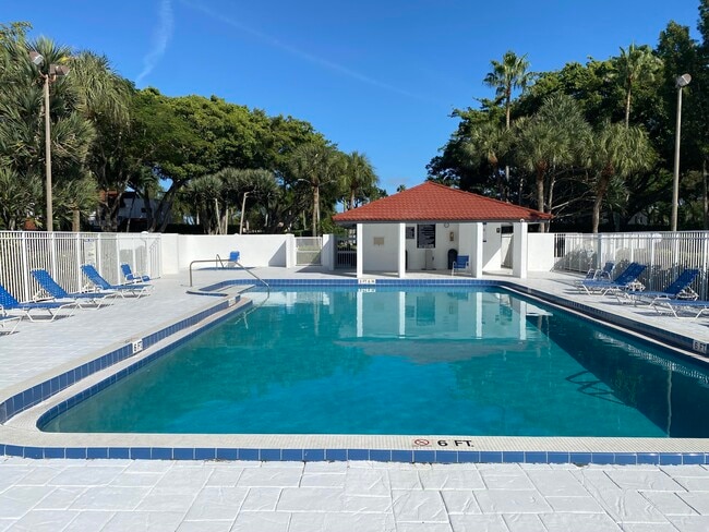 Building Photo - 267 NW 36th Ave