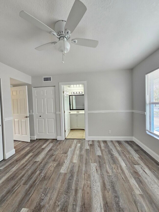 Building Photo - 1421 Windorah Way