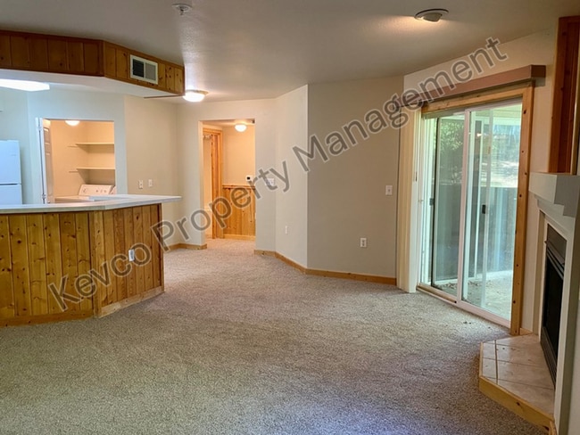 Building Photo - 4545 Wheaton Dr