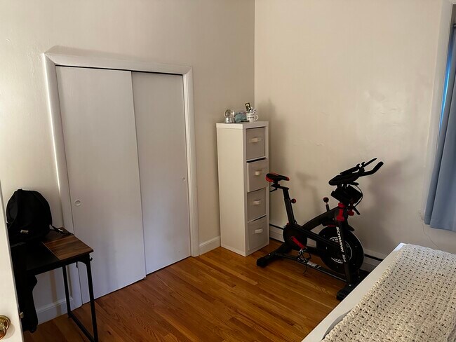 Building Photo - 202 St Paul St