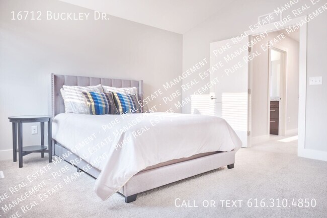 Building Photo - 16712 Buckley Dr