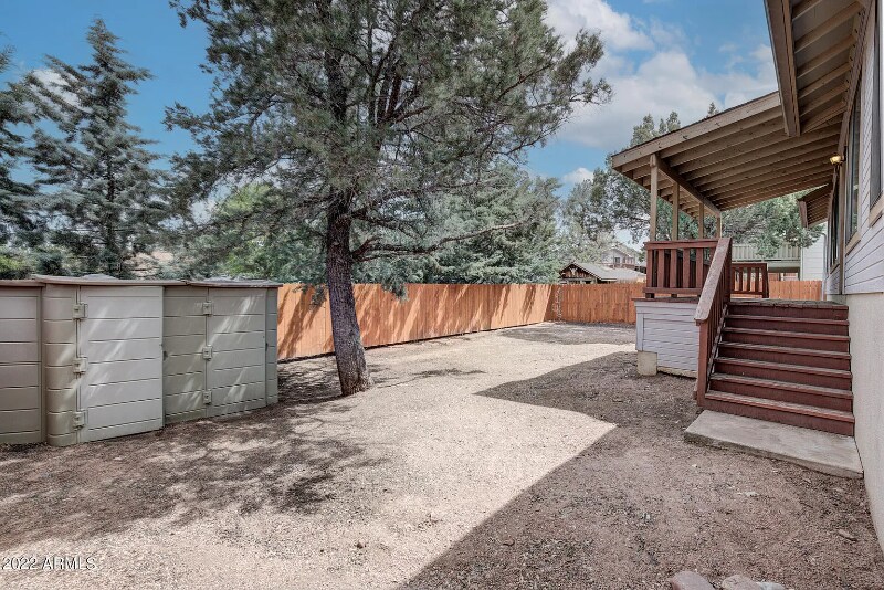 Building Photo - 502 Saguaro Cir