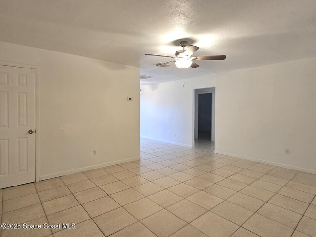 Building Photo - 1537 Mango Tree Dr
