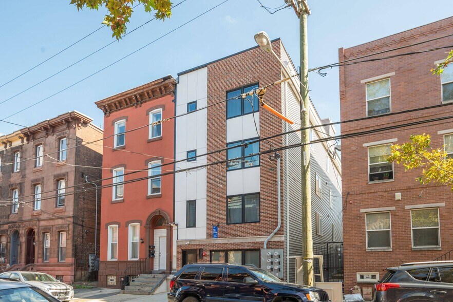 Building Photo - 1511 N 17th St