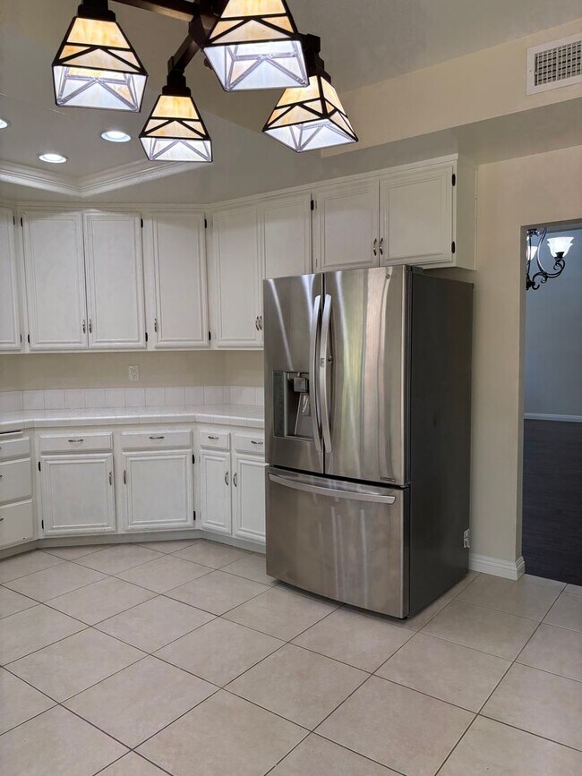 Building Photo - 12015 River Grove Ct