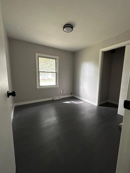 Bedroom #2 - 2805 NE 56th Ter