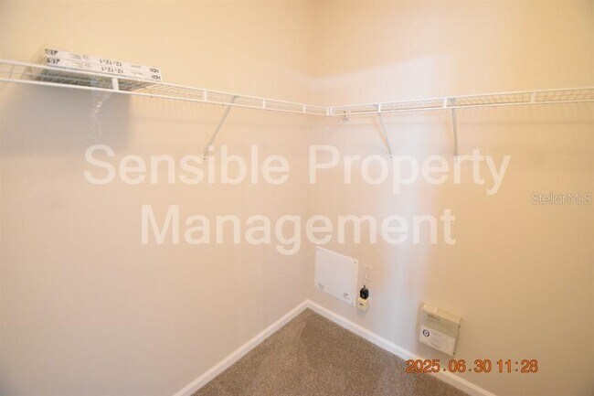 Building Photo - 11570 Misty Isle Ln