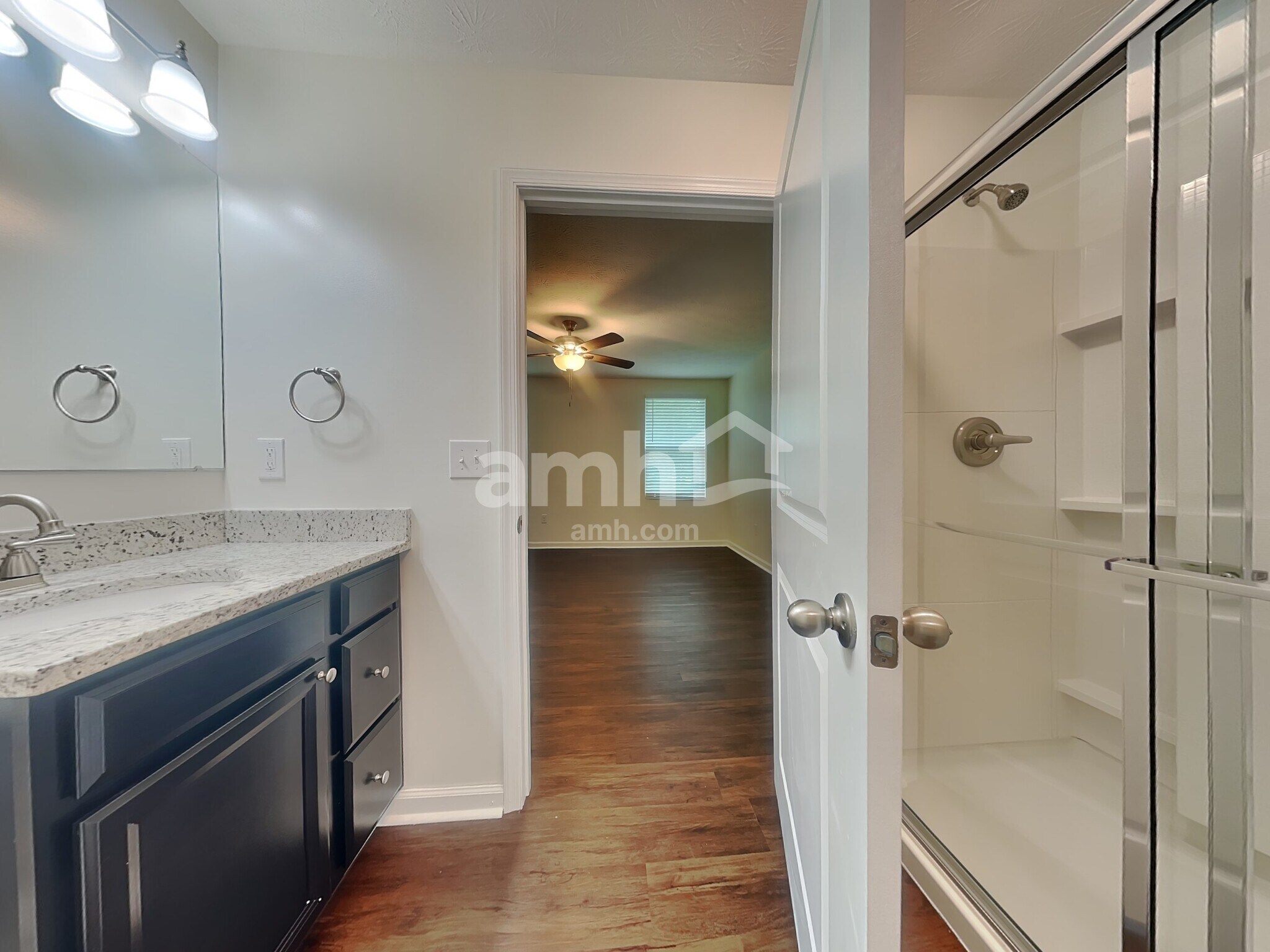 Building Photo - 97 Wooded Ridge Dr