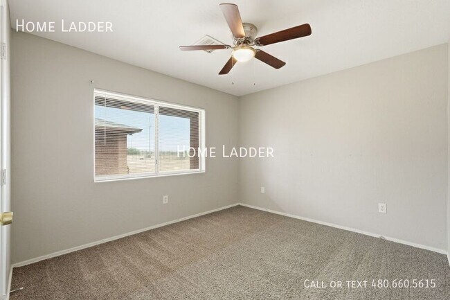Building Photo - 4130 N Toltec Rd