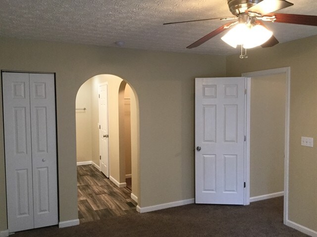 Building Photo - 167 Firestone Dr