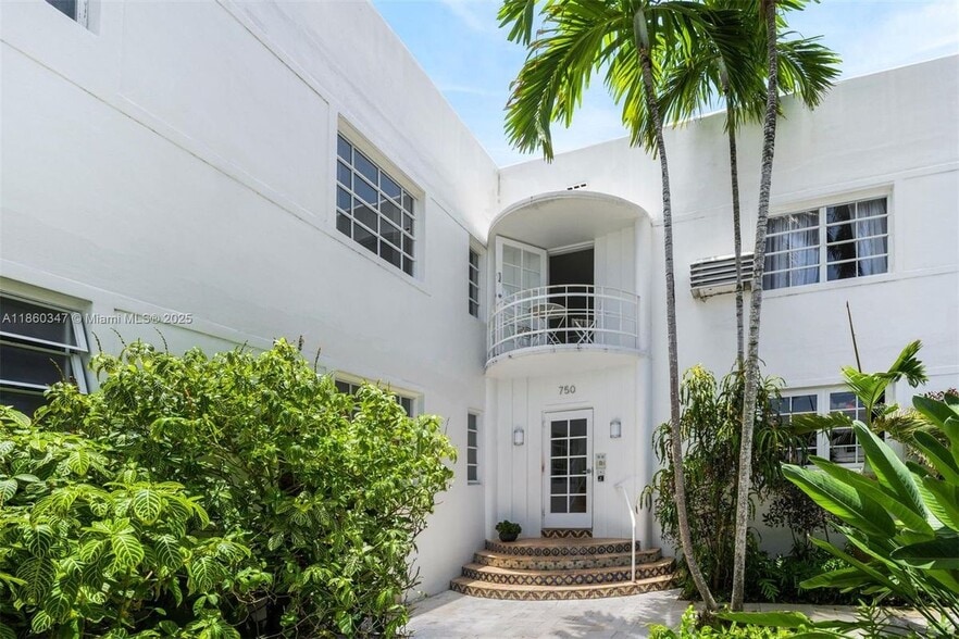 Building Photo - 750 Española Way, 6