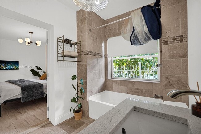 Building Photo - 37 NW 47th St