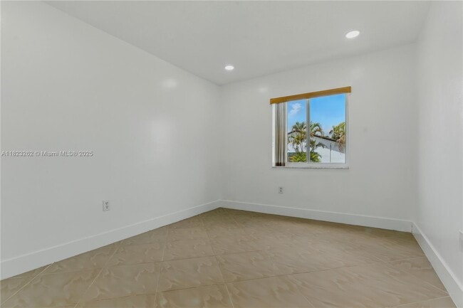 Building Photo - 17733 SW 152nd Pl