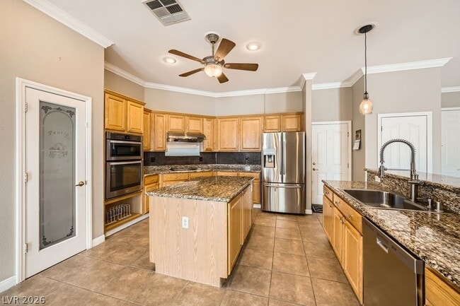 Building Photo - 10271 Bark Pine Ct