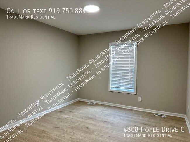 Building Photo - 4808 Hoyle Dr