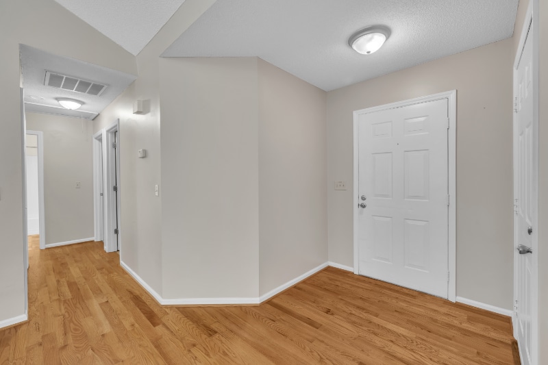 Building Photo - 106 London Plain Ct