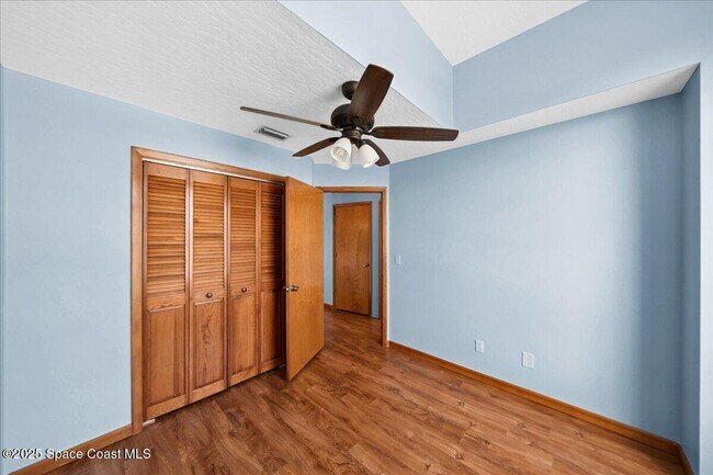 Building Photo - 445 1st Ave