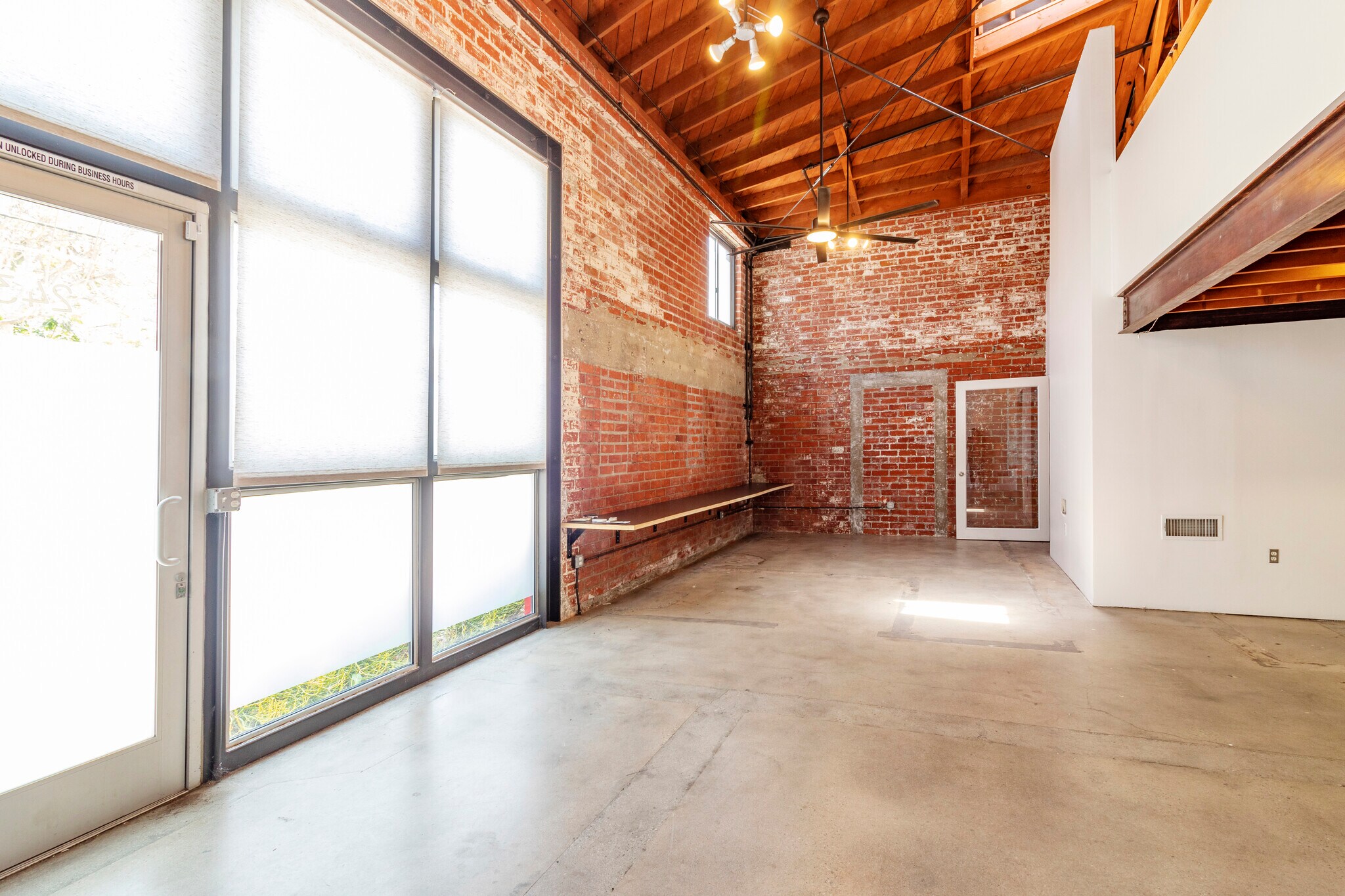Building Photo - 2436 2nd St