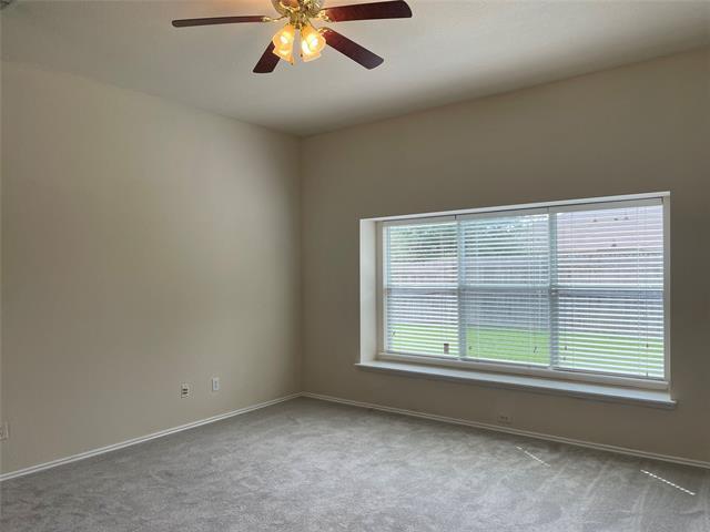 Building Photo - 1013 Camp Verde Dr