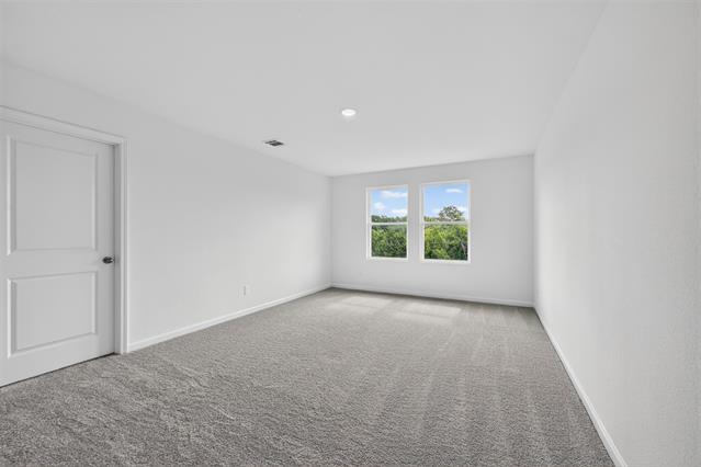 Building Photo - 2122 Prairie Ln