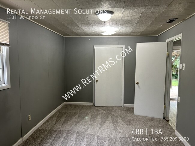 Building Photo - 1331 SW Croix St