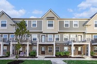 Building Photo - 557 Anne Ave