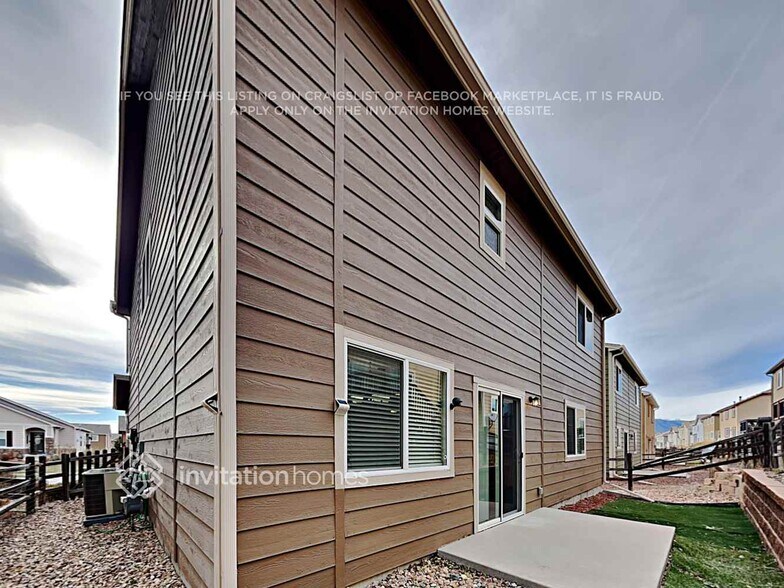 Building Photo - 964 Diamond Rim Dr