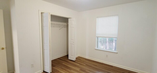 Building Photo - 1408 Colorado St