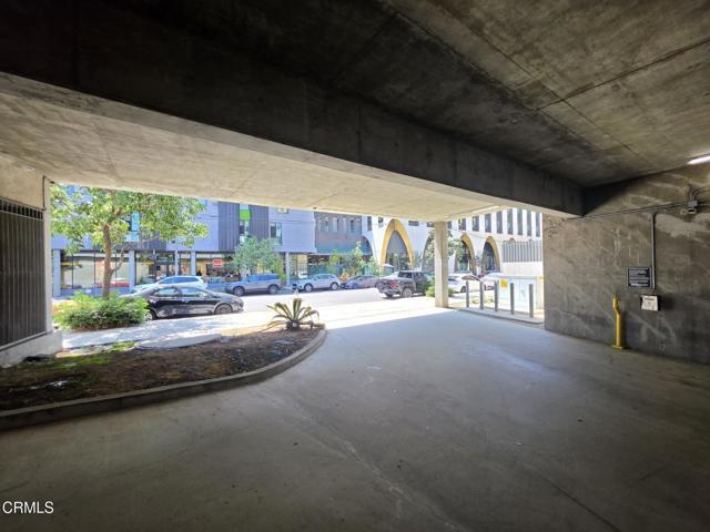 Building Photo - 200 N San Fernando Rd