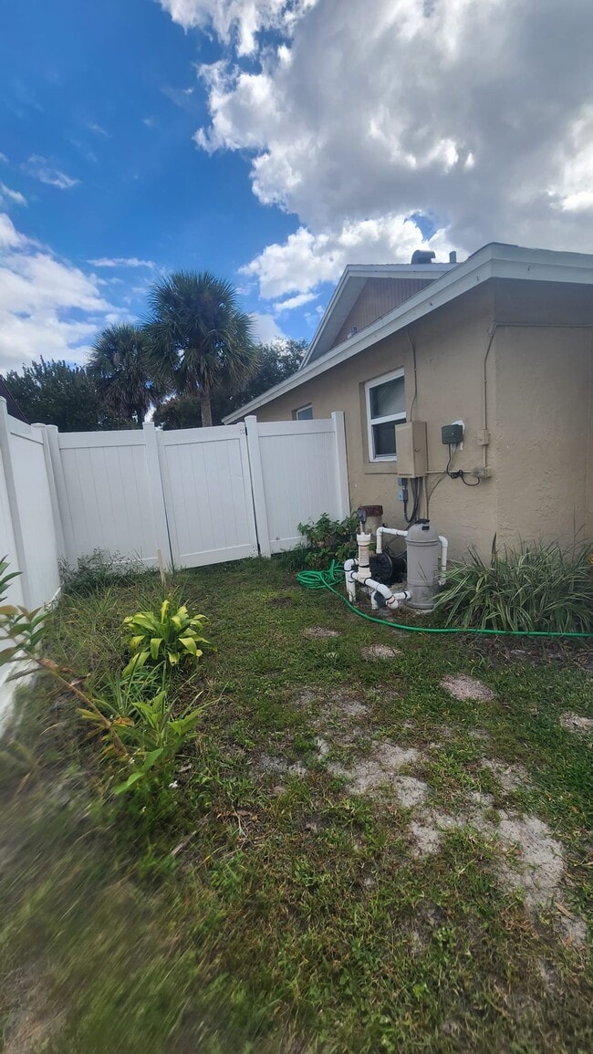 Building Photo - 2905 Autumnwood Trail