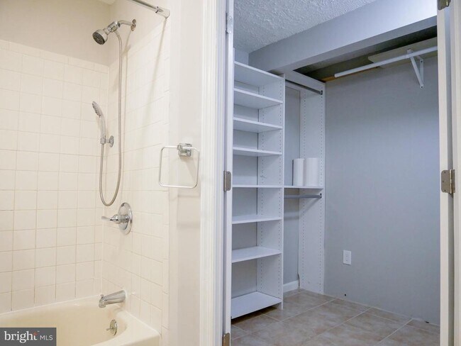 Building Photo - 13493 Demetrias Way