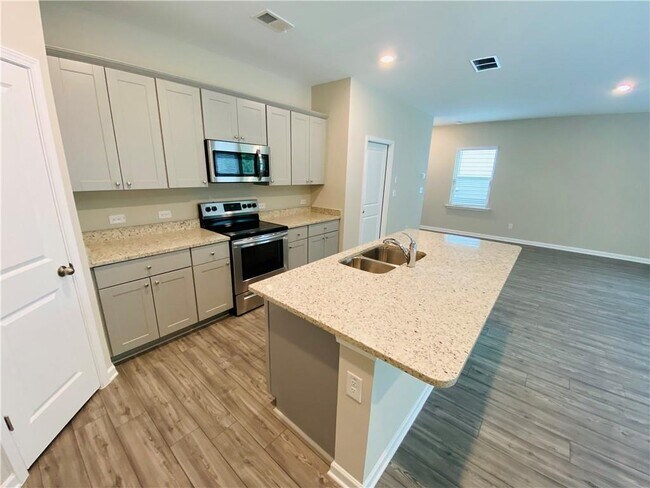 Building Photo - 181 Wynn Wy