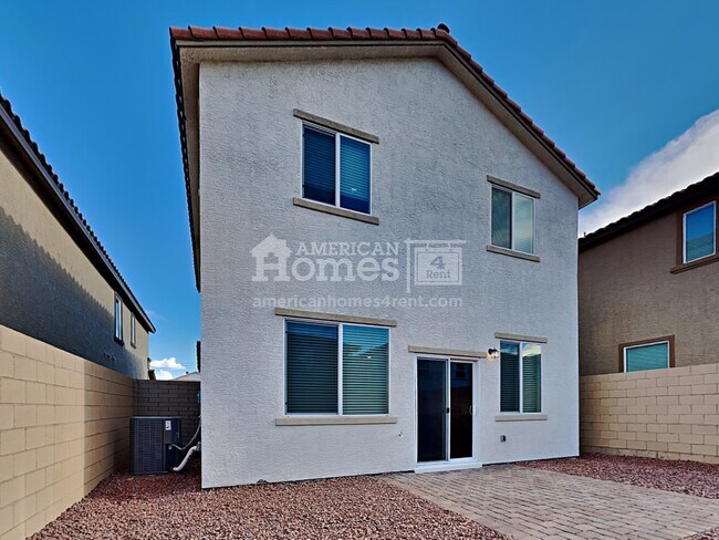 Building Photo - 82 Cabaletta Lane