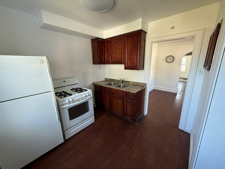 Building Photo - 22174 Cushing Ave