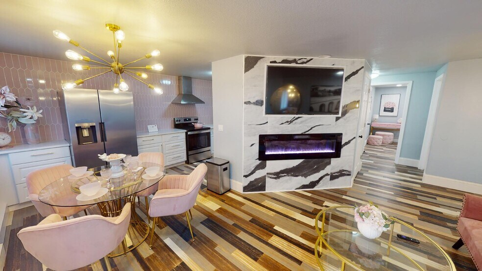 Building Photo - 21 Woodmere Ct