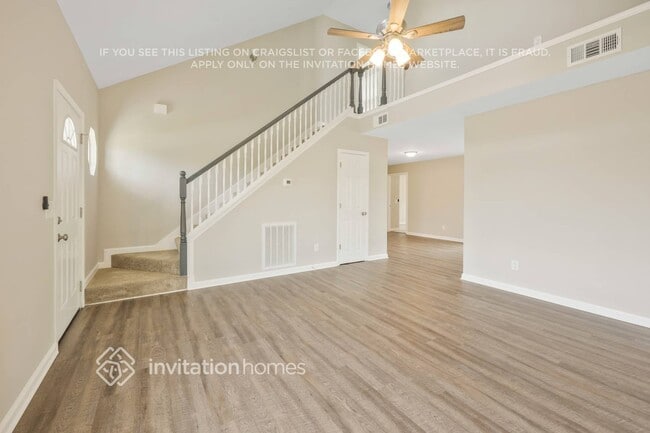 Building Photo - 1108 Pin Oak Dr
