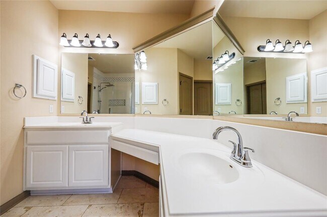 Building Photo - 15312 Spillman Ranch Loop